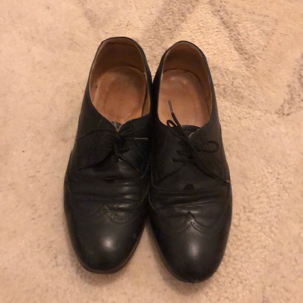 Diepppa Restreipo black lace up size 9.